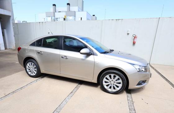 CHEVROLET CRUZE 1.8 LTZ 16V FLEX 4P AUTOMÁTICO