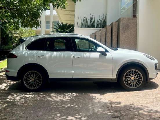 PORSCHE-CAYENNE-3.6 4X4 V6 24V GASOLINA 4P TIPTRONIC PORSCHE-CAYENNE-2017