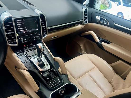 PORSCHE-CAYENNE-3.6 4X4 V6 24V GASOLINA 4P TIPTRONIC PORSCHE-CAYENNE-2017