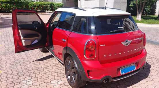 MINI-COUNTRYMAN-2015
