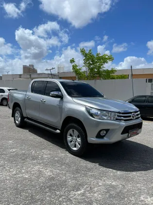 TOYOTA HILUX 2.8 SRV 4X4 CD 16V DIESEL 4P AUTOMÁTICO