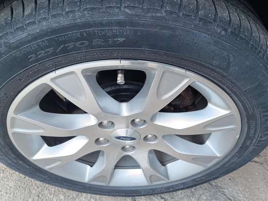 FORD-FUSION-3.0 SEL AWD V6 24V GASOLINA 4P AUTOMÁTICO FORD-FUSION-2012