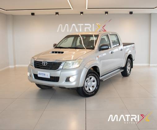 TOYOTA HILUX 3.0 STD 4X4 CD 16V TURBO INTERCOOLER DIESEL 4P MANUAL