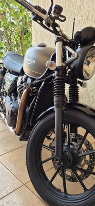 TRIUMPH SPEED TWIN 900 