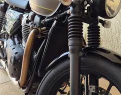 TRIUMPH SPEED TWIN 900 TRIUMPH SPEED TWIN 900