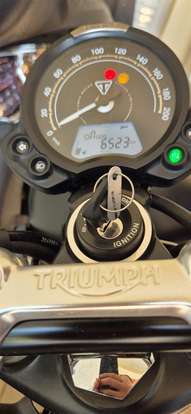 TRIUMPH-SPEED TWIN 900-2023