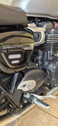 TRIUMPH-SPEED TWIN 900-2023
