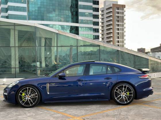 PORSCHE PANAMERA 2.9 V6 E-HYBRID 4 PLATINUM EDITION PDK