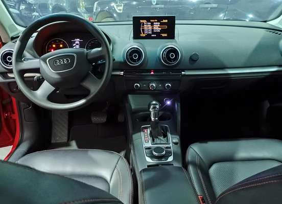 AUDI-A3-1.4 TFSI SEDAN ATTRACTION 16V FLEX 4P TIPTRONIC AUDI-A3-2016