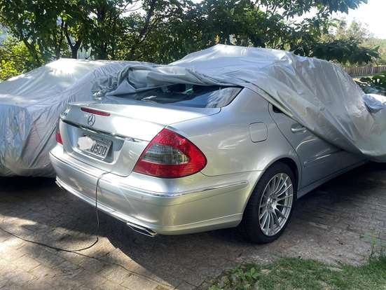 MERCEDES-BENZ-E 500-2007