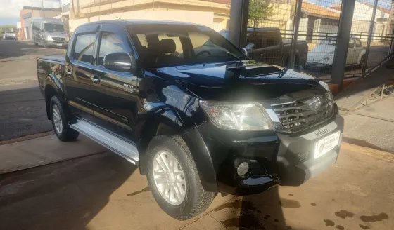 TOYOTA HILUX 3.0 SRV TOP 4X4 CD 16V TURBO INTERCOOLER DIESEL 4P AUTOMÁTICO