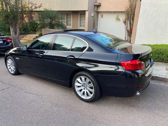 BMW-535i-2010