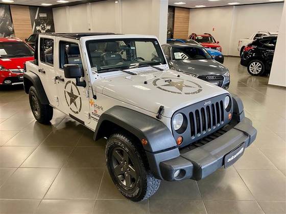 JEEP WRANGLER 3.8 UNLIMITED SPORT 4X4 V6 12V GASOLINA 4P AUTOMATICO