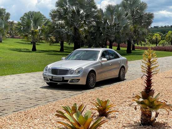 MERCEDES-BENZ-E 500-2007