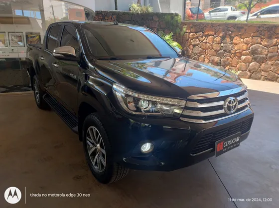 TOYOTA HILUX 2.8 SRX 4X4 CD 16V DIESEL 4P AUTOMÁTICO