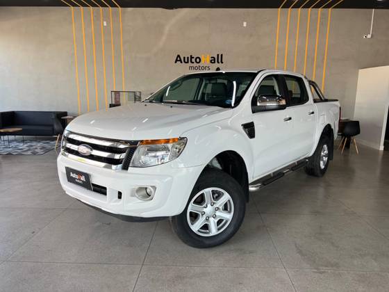 FORD RANGER 2.5 XLT 4X2 CD 16V FLEX 4P MANUAL