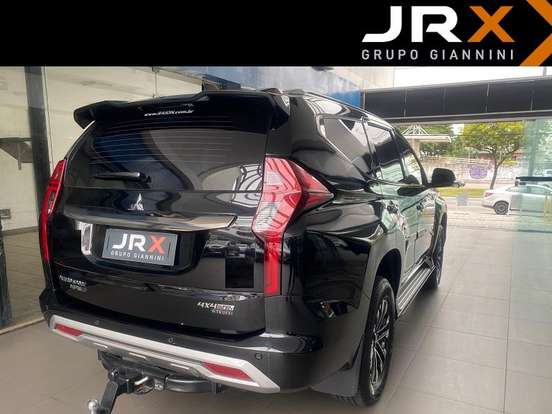 MITSUBISHI-PAJERO SPORT-2.4 16V MIVEC TURBO DIESEL HPE-S AWD AUTOMÁTICO MITSUBISHI-PAJERO SPORT-2023