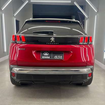 PEUGEOT-3008-2020