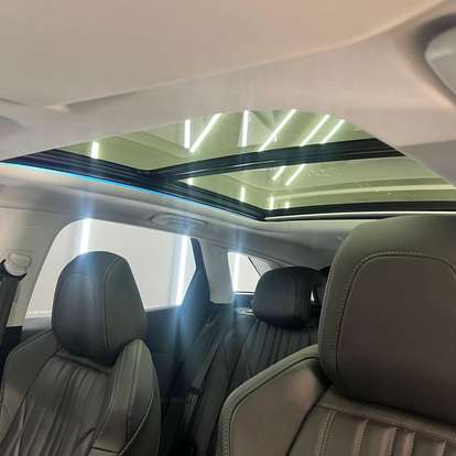 PEUGEOT-3008-2020