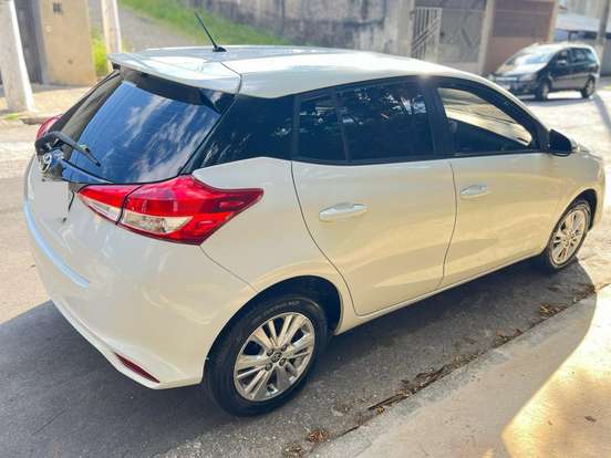 TOYOTA-YARIS-1.3 16V FLEX XL MULTIDRIVE TOYOTA-YARIS-2019