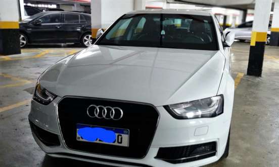 AUDI-A4-2015
