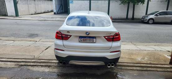 BMW-X4-2015