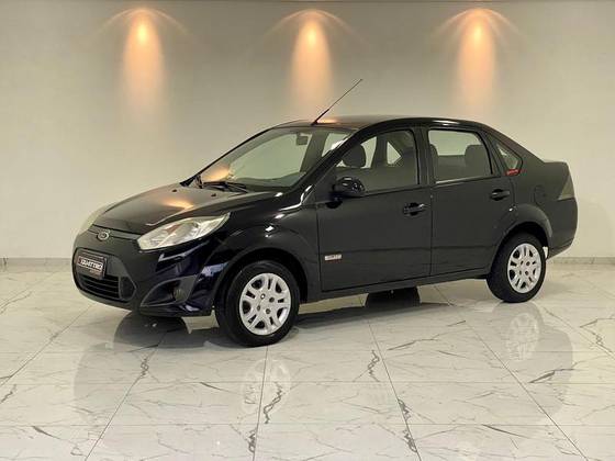 FORD FIESTA 1.6 ROCAM SE 8V FLEX 4P MANUAL