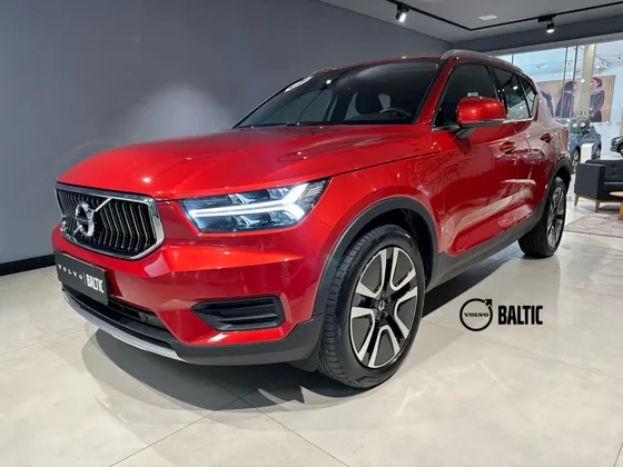 VOLVO XC40 1.5 T5 RECHARGE MOMENTUM GEARTRONIC