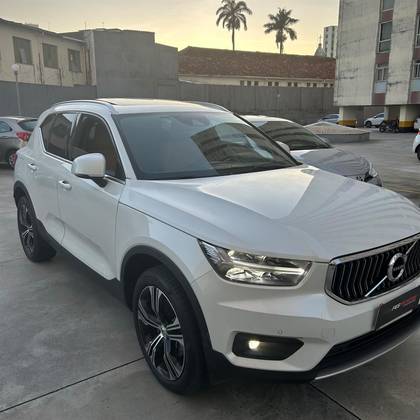 VOLVO XC40 2.0 T4 GASOLINA INSCRIPTION GEARTRONIC