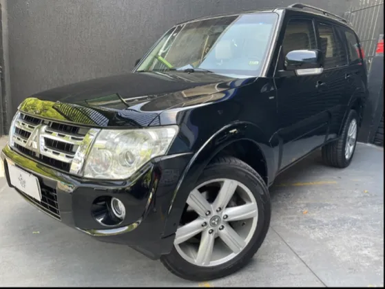 MITSUBISHI PAJERO FULL 3.8 HPE 4X4 V6 24V GASOLINA 4P AUTOMÁTICO