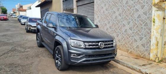 VOLKSWAGEN AMAROK 3.0 V6 TDI DIESEL HIGHLINE EXTREME CD 4MOTION AUTOMÁTICO