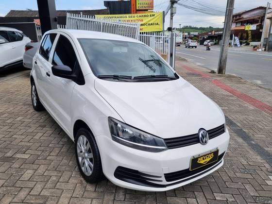 VOLKSWAGEN FOX 1.0 MI TRENDLINE 8V FLEX 4P MANUAL