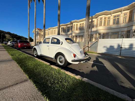 VOLKSWAGEN-FUSCA-1982