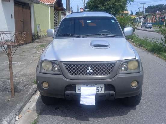 MITSUBISHI-L200 OUTDOOR-2.5 HPE 4X4 CD 8V TURBO INTERCOOLER DIESEL 4P MANUAL MITSUBISHI-L200 OUTDOOR-2009