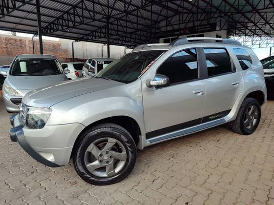 RENAULT DUSTER 2.0 TECH ROAD 4X2 16V FLEX 4P MANUAL