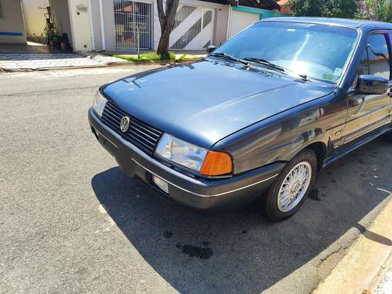 VOLKSWAGEN-SANTANA-1992