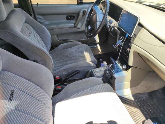 VOLKSWAGEN-SANTANA-2.0 GLS 8V GASOLINA 4P AUTOMÁTICO VOLKSWAGEN-SANTANA-1992