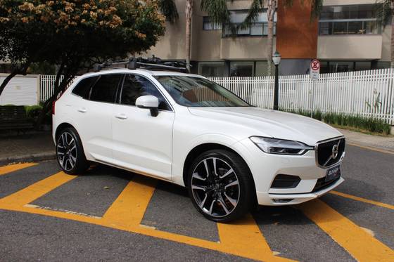 VOLVO XC60 2.0 T5 GASOLINA MOMENTUM AWD GEARTRONIC