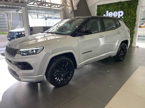 JEEP COMPASS 1.3 T270 TURBO HÍBRIDO S 4XE AT6