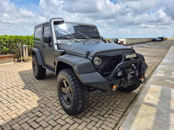 JEEP WRANGLER 3.8 SPORT 4X4 TETO RIGIDO V6 12V GASOLINA 2P AUTOMÁTICO