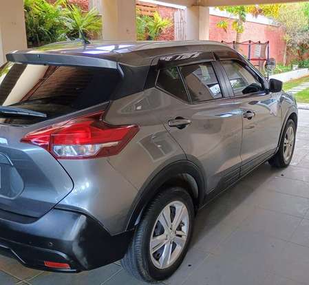 NISSAN-KICKS-2020