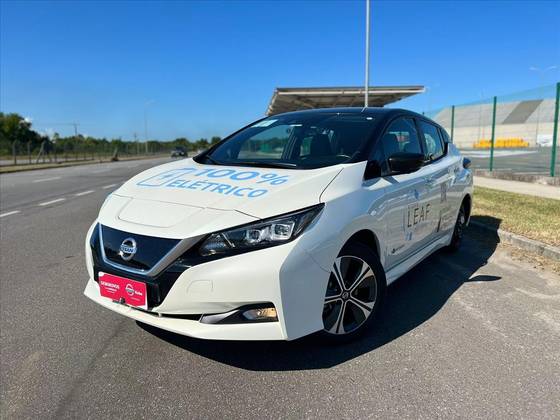 NISSAN LEAF B12P 40 ELÉTRICO