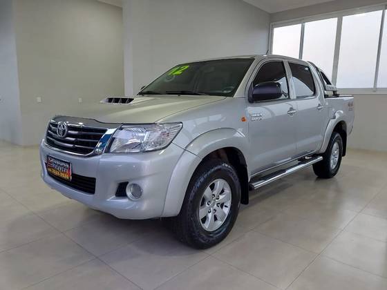 TOYOTA HILUX 3.0 SR 4X4 CD 16V TURBO INTERCOOLER DIESEL 4P AUTOMÁTICO