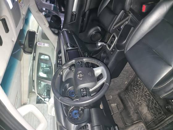 TOYOTA HILUX 2.8 SRX 4X4 CD 16V DIESEL 4P AUTOMÁTICO