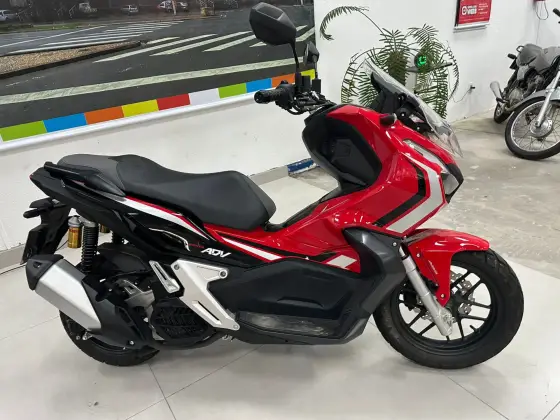 HONDA ADV 