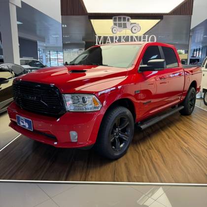 RAM CLASSIC 5.7 V8 GASOLINA LARAMIE CD 4X4 AUTOMÁTICO