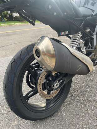 BMW-G 310 R-2022