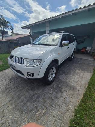 MITSUBISHI PAJERO DAKAR 3.5 HPE 7 LUGARES 4X4 V6 24V FLEX 4P AUTOMÁTICO