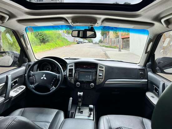 MITSUBISHI-PAJERO FULL-2015