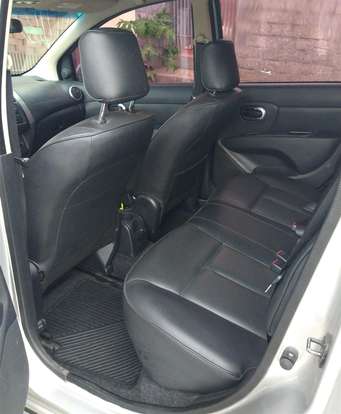 NISSAN-LIVINA-2014